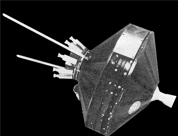 首颗太阳能卫星发射60年：将继续在轨道游荡数百年