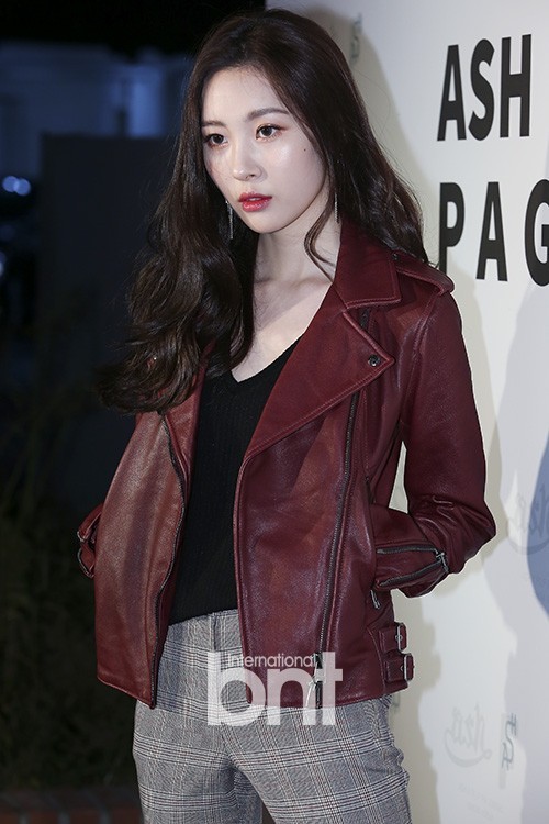 韩彩英、尹继尚、孙丹菲等出席某品牌活动 妩媚冷艳气质迷人