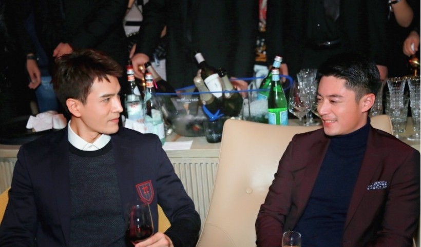 经超与霍建华亮相上海，出席某品牌活动：颜值爆表，同框热聊