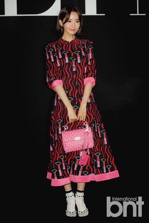 允儿、雪炫、李栋旭、朴炯植等出席某品牌活动   抢眼造型前卫时尚