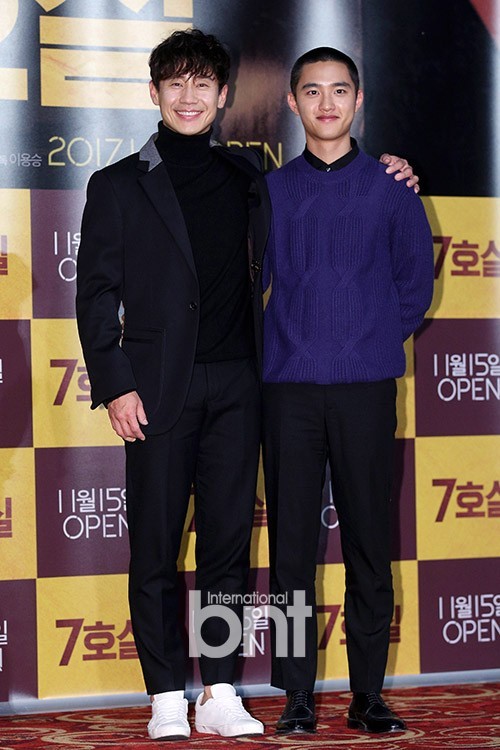 《七号室》举行媒体试映会  主演申河均、都暻秀等到场出席