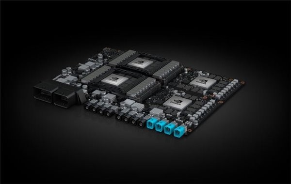 NVIDIA发布最新自动驾驶计算平台：Drive PX Pegasus