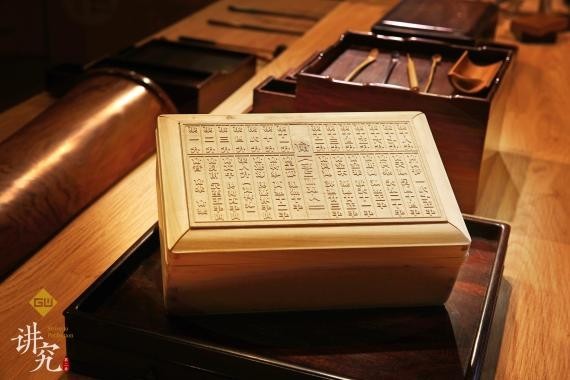 纪录片《讲究》：富豪弃万贯家产，回乡做匠人
