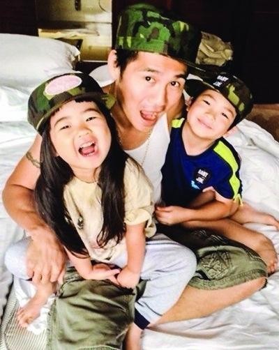 曹格老婆吴速玲晒出儿女照：搞笑＆可爱爆棚