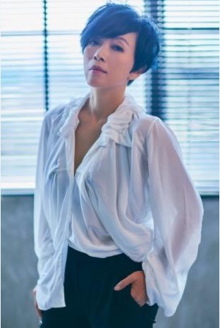 被赞新时代中年女子！陈明用心诠释：《再见的另一面》