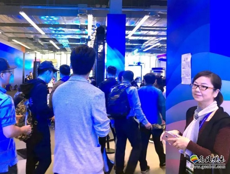 杭州云栖大会：阿姨现场张贴征婚启事，为女儿征婚