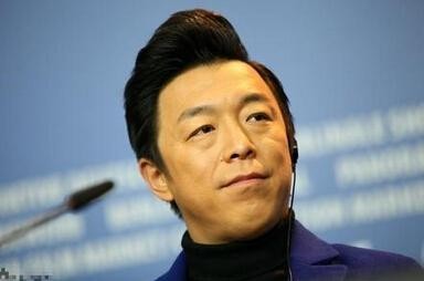 本届台湾金马奖，黄渤憾失影帝：微博晒出好友搞怪合影