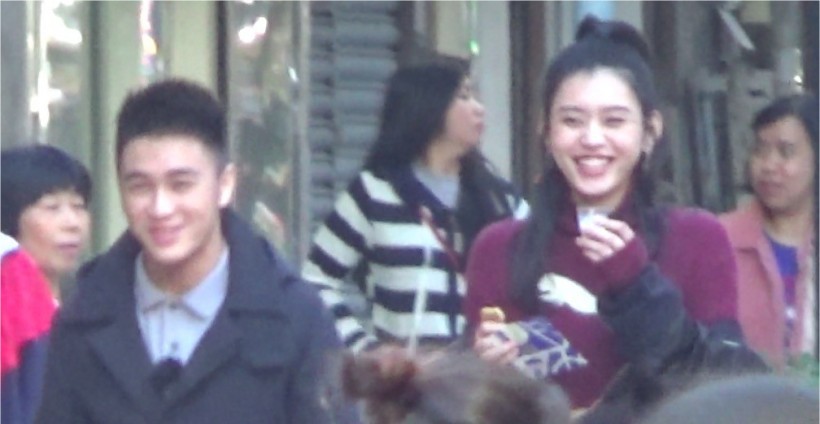 网友曝出澳门偶遇奚梦瑶和赌王儿子：两人举止亲密甜蜜