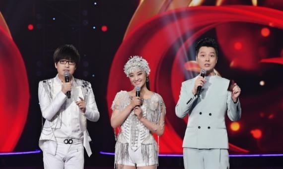 玖月奇迹出席《我要上春晚》:小海&小玮再现《中国美》 玖月奇迹出席《我要上春晚》:小海&小玮再现《中国美》