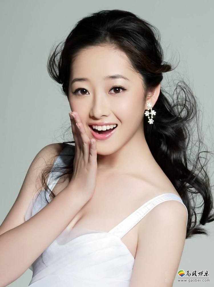 蒋梦婕晒出写真照：观看JAY-Z演唱会，变身酷酷嘻哈girl