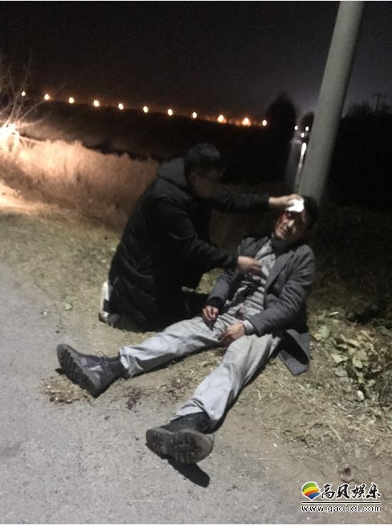 网友爆料导演樊昊仑：参加电影路演，驾车回家突发车祸