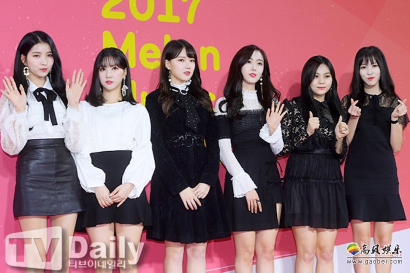 大势女团GFRIEND即将举办出道首次单独演唱会  公开华丽宣传