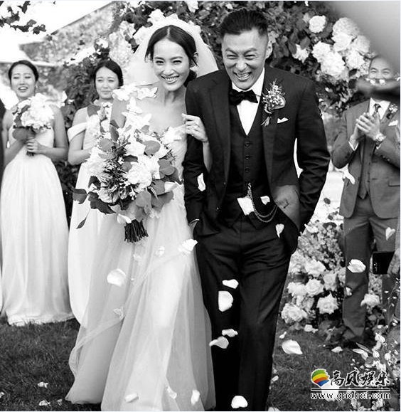 余文乐晒出更多婚礼现场照：可见其在演艺圈不错好人缘