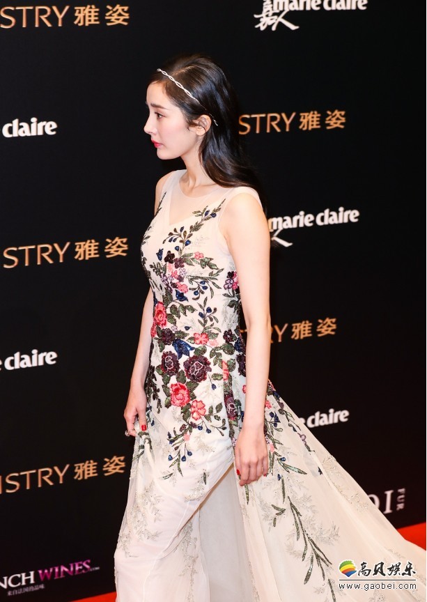 2017嘉人中国风YOUNG无界超级盛典红毯“星光熠熠”