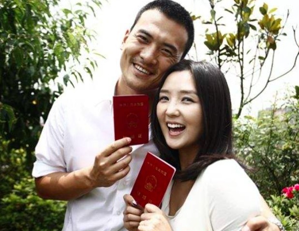 “何洁＆赫子铭离婚案”开庭！女方希望男方净身出户