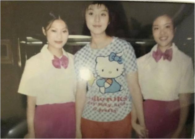 网友晒出范冰冰1998年合照：HelloKitty＆短发俏皮