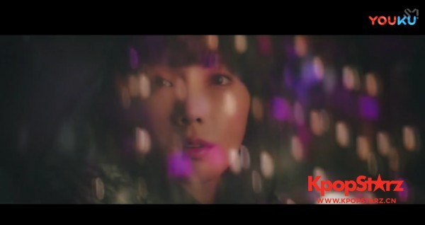 金泰妍新冬主打曲《This Christmas》MV预告公开  朦胧美的仙女