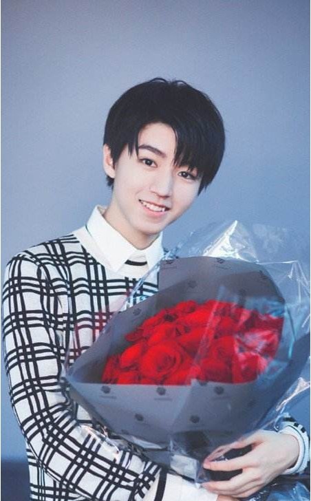 王俊凯透露：2018年除了影视方面，唱歌也会有侧重