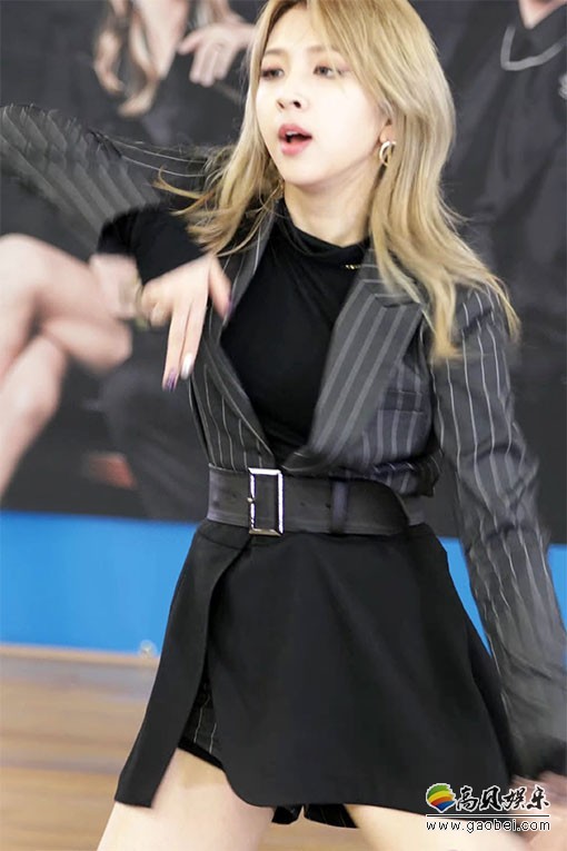 KARD 韩国女团饭拍秀 拍摄日期：171126【156 MB】
