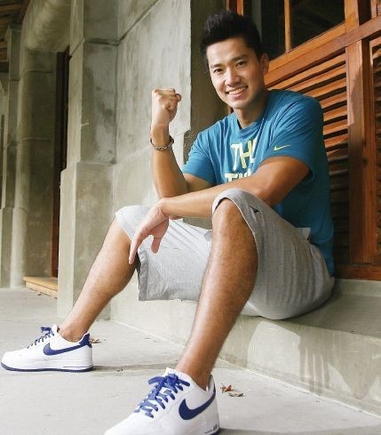 我弟是贝勒爷！何守正姐曾放话：我家是正黄旗