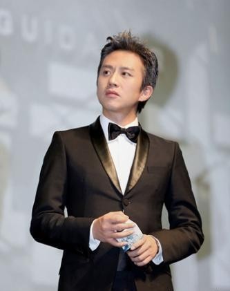 《心理罪之城市之光》首映礼活动：邓超帅气亮相