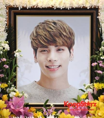 金钟铉演唱或是参与制作的歌曲   再次打入了各大音乐榜的前列