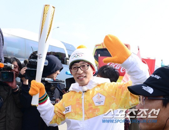 刘在锡将担任棒球选手柳贤振和体育主播裴智贤的婚礼主持