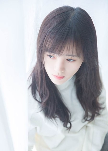 鞠婧祎分享视频：首度回应“四千年美女”忍不住落泪