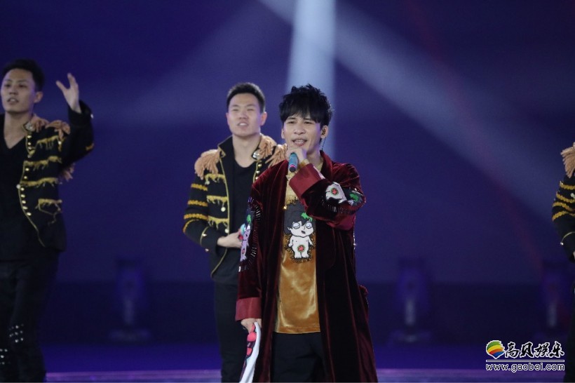 大张伟创作演唱：“妞儿之歌”《世上最可爱的歌儿》