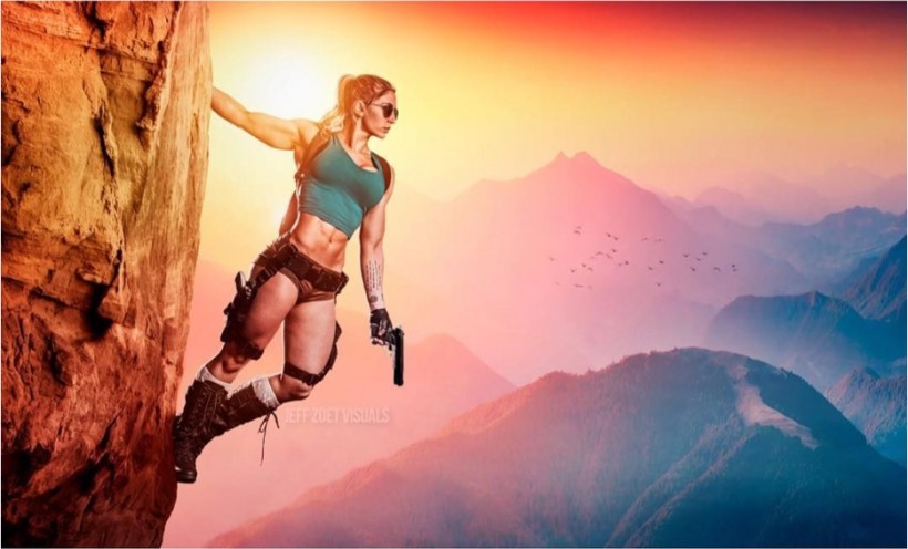 肌肉身材超棒！国外美女COS《古墓丽影》劳拉