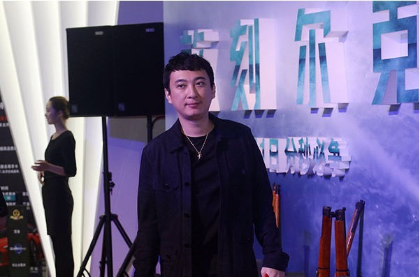 新欢曝光！王思聪回应：三十生日被拿来挡子弹