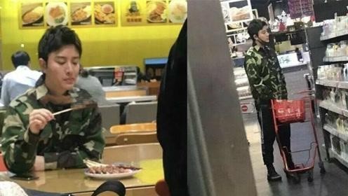 网友爆料在苏州偶遇贾乃亮：一个人面无表情吃烧烤，没人打扰他