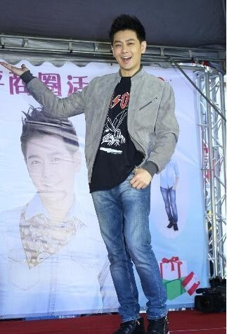 林志颖出席商圈活动！无酬担任代言人：大哥林志杰也在此卖肠粉