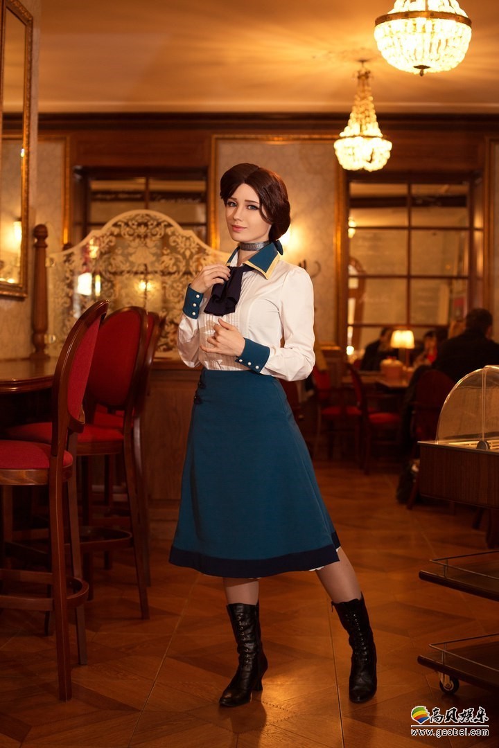 美女Coser《生化奇兵：无限》COS本体伊丽莎白：相当完美