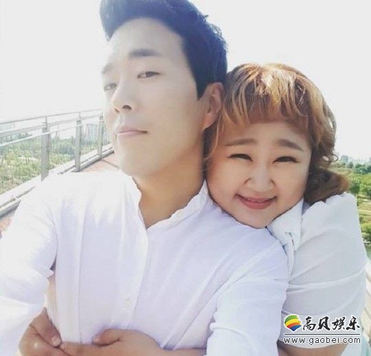 搞笑艺人情侣洪允和和金民基将举行婚礼   已爱情长跑8年
