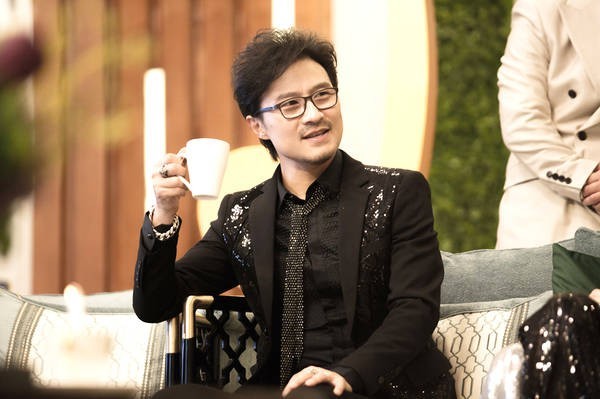 汪峰加盟《歌手2》积极态度备战！五天时间内：列出七百首歌单