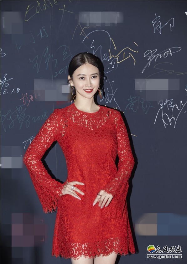 某品牌2018全球跨年见面会！YULY重要嘉宾：翁虹，献上T台秀