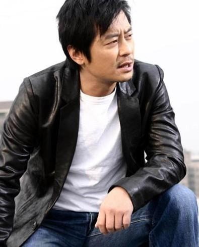 王杰微博谈起不参加《我是歌手》原因：母亲遭辱骂！本人暴怒