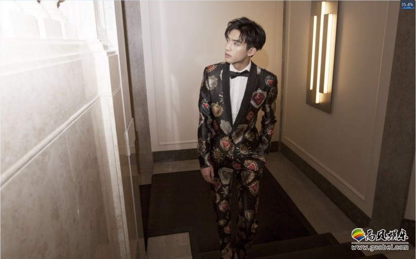 杜嘉班纳品牌挚友：宋威龙Dolce＆Gabbana秀场！献T台首秀