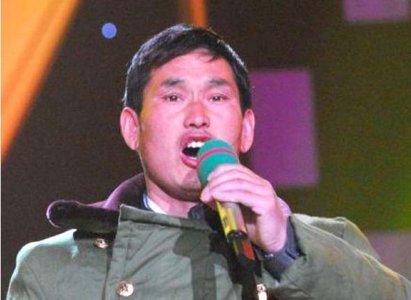 “大衣哥”朱之文！深夜发文称：偷过税，退出演艺圈绝不复出