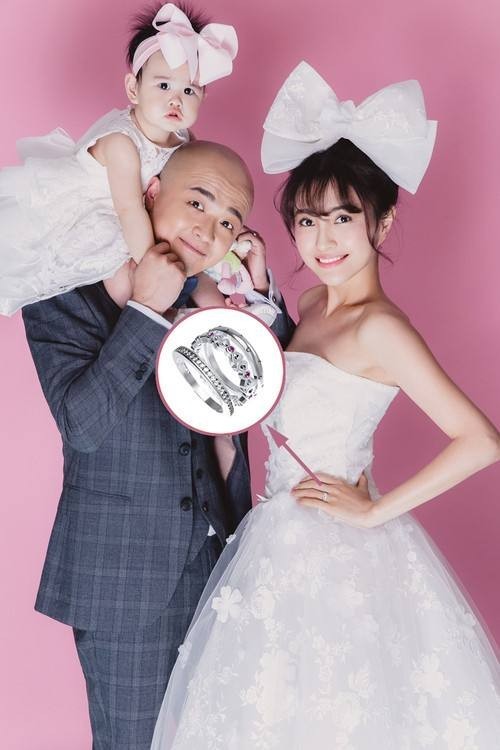 包文婧晒出一家三周海边度假照：女儿饺子嘟嘴卖萌，可爱十足