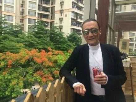 《宝贝的新朋友》谢贤与小搭档很有默契，更与庆誉培养出感情