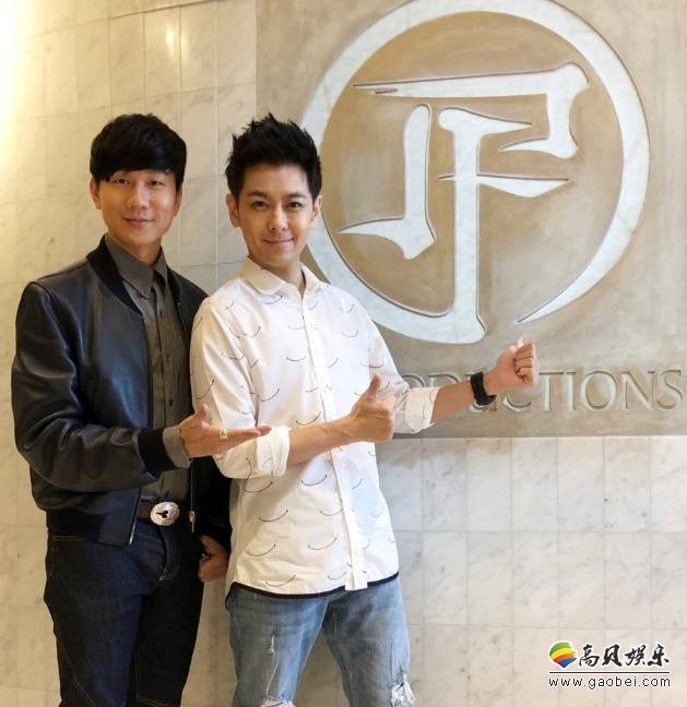 林志颖与林俊杰录音室合影照：强强联手！音乐领域擦出新火花
