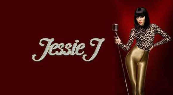 《歌手》首场竞演Jessie J夺冠落幕：网友称为“教科书式表演”
