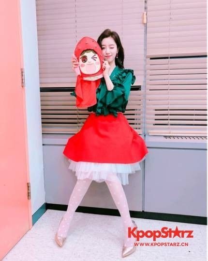 咸恩静分享了出演《蒙面歌王》的感言   上传了假面认证照