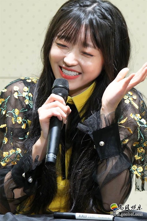 Oh My Girl 韩国女团饭拍秀 拍摄日期：180127【9合集 1.04 GB】