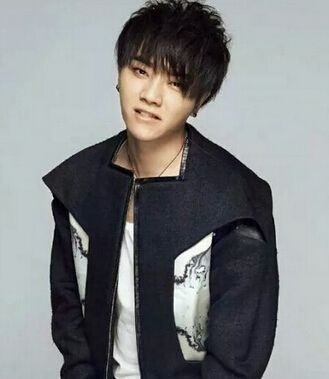 《歌手》2018华晨宇强势“搅局”!被其粉丝“佛系”科普齐齐刷屏 《歌手》2018华晨宇强势“搅局”!被其粉丝“佛系”科普齐齐刷屏