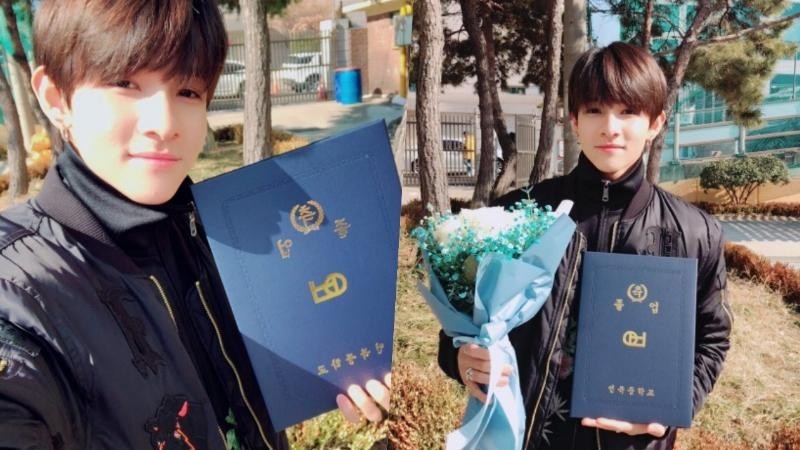 Samuel在个人IG上公开了毕业认证照片   祝贺自己国中毕业