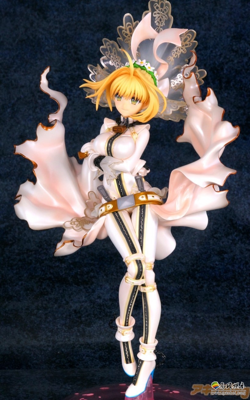 《Fate/Extra CCC》花嫁尼禄新款手办：做工极具质感，充满纯洁魅力