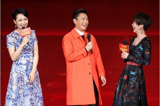 2018安徽卫视春节联欢晚会录制：刘谦表演魔术！张信哲《爱如潮水》